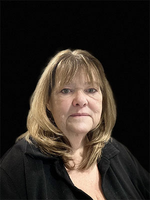 Portrait of Linda Campbell